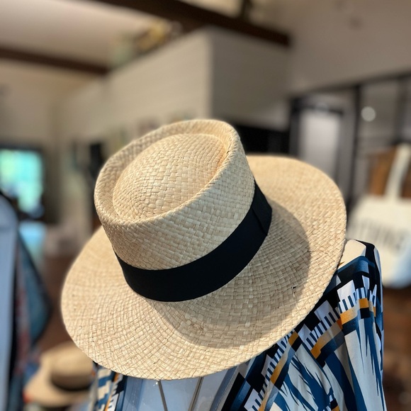 Sun hat - Picture 2 of 2